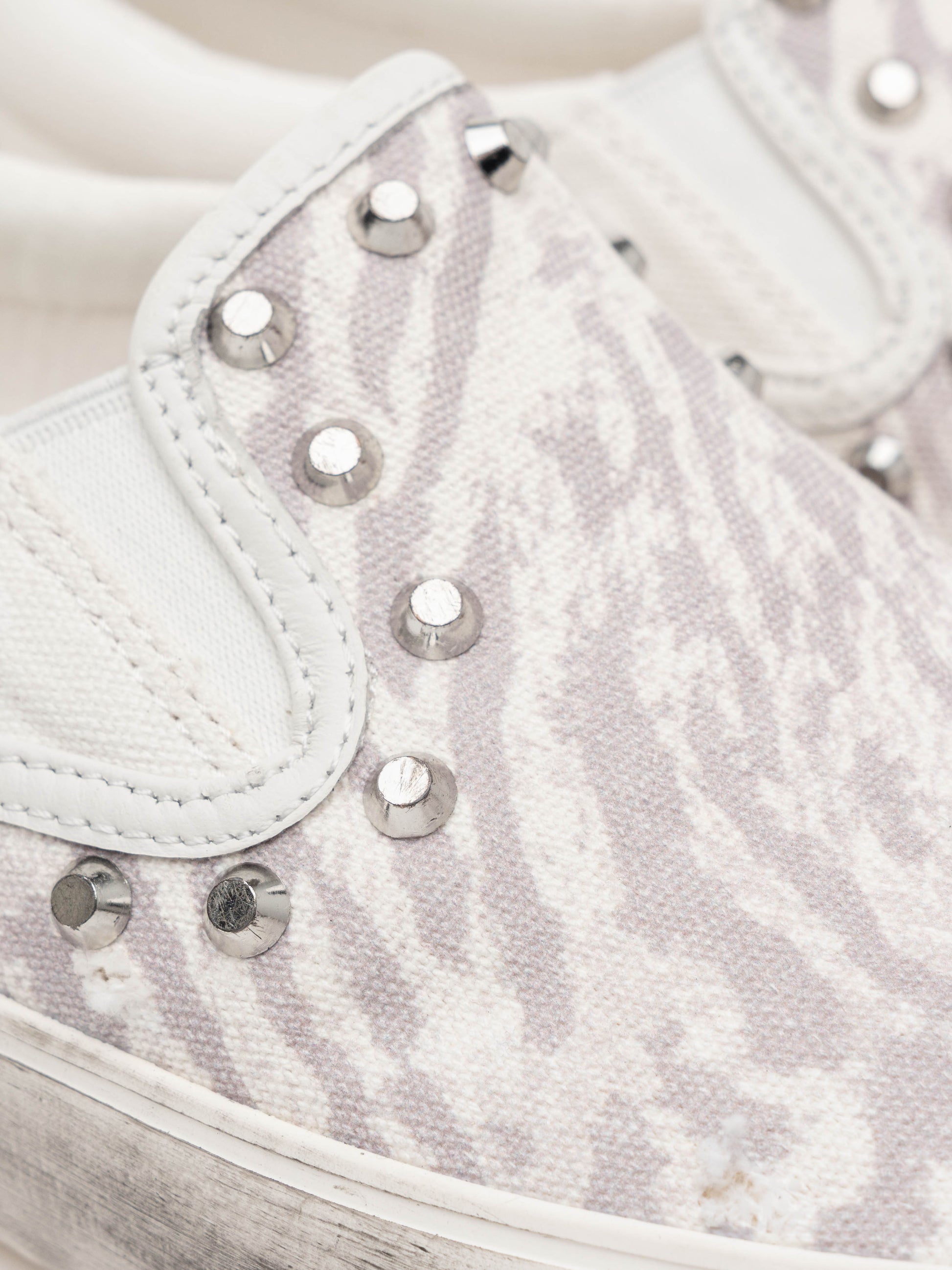 SLIP ON SNEAKER - WHITE LEOPARD