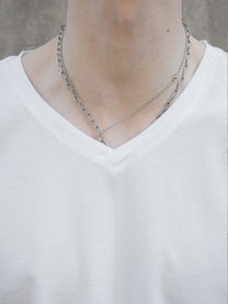 V-NECK TEE - WHITE